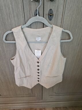 Linen-Blend Cream V-Neck Button Front Camisole Vest Size S